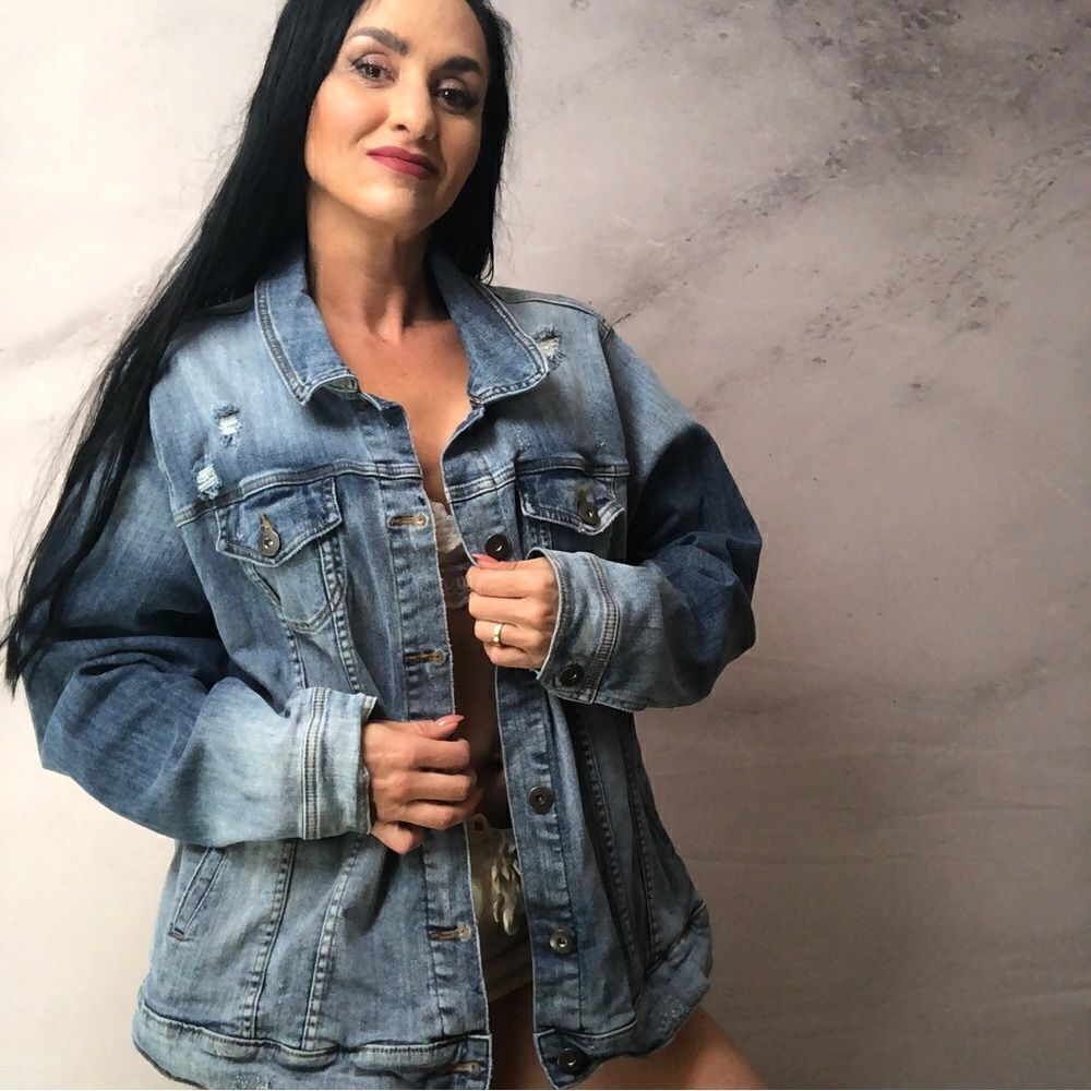 Torrid denim, jean jacket - Picture 2 of 6